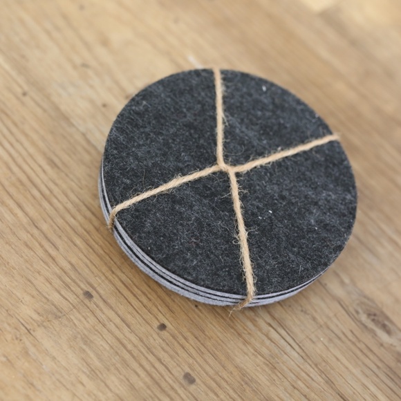 Lot of 3 Sets of Threshold Gray Felt Coasters Set - Picture 4 of 6